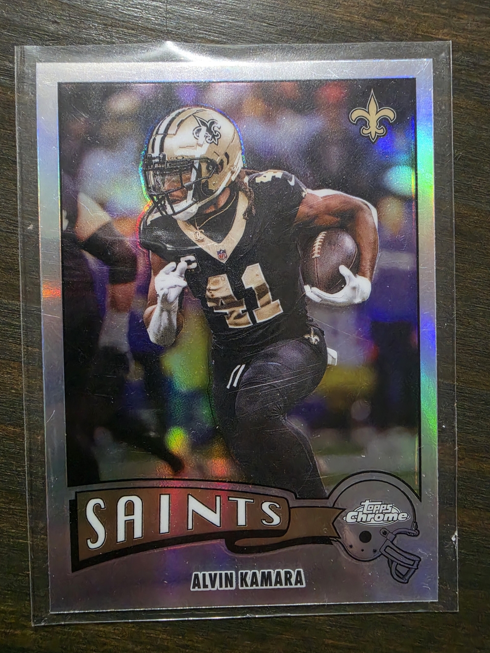 Topps Chrome Alvin Kamara Saints Holographic Black/Gold Card